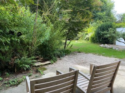 Charmanter Bungalow auf uneinsehbarem Grundstück in absolut ruhiger Lage