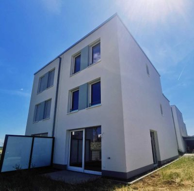 �Moderne Neubau – Doppelhaushälfte in Wiesbaden-Bierstadt
