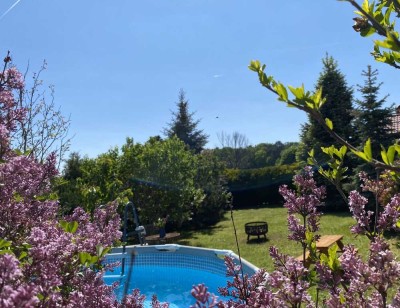 Einfamilienhaus mit wunderschönem Ausblick, Garten und Balkon (von privat)