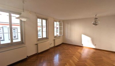 Wohnen im Fachwerkhaus (Kulturdenkmal) - 4-Zimmer-Wohnung in Stadtmitte SHA