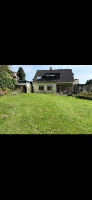 Einfamilienhaus mit zwei Wohnungen  in Wuppertal Cronenberg traumhafte Lage am Gelpetal