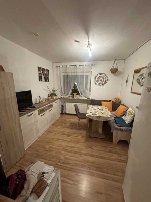 Mehrgenerationenhaus mit drei abgeschlossenen Wohneinheiten