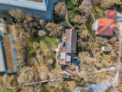 Exklusive Villa mit 2 Wohneinheiten und großzügigem Grundstück am Hang des Schlossbergs in Bopfingen