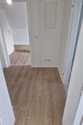 Wohnen mit Charakter: 2-Zimmer-Dachgeschosswohnung in Osnabrück