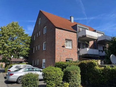 neu renovierte Maisonettwohnung mit Balkon in guter ruhiger Wohnlage.