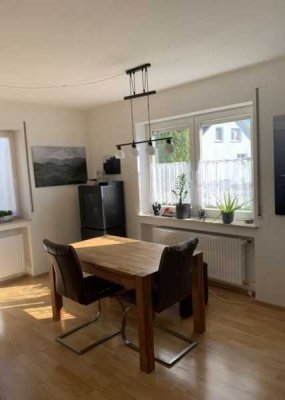 Schöne Erdgeschoss-Wohnung