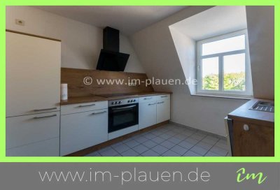 2-Zimmer-Maisonette mit EBK, Aufzug & Stellplatz im Zentrum von Plauen zur Miete