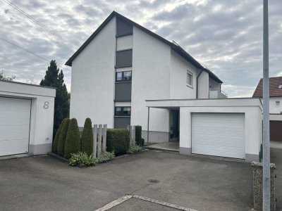 Attraktives Zweifamilienhaus mit ausgebautem Dachgeschoss in Ehningen