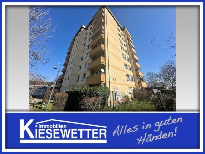 Barrierefrei, Aufzug, Stellplatz und Balkon - 2 ZKB Wohnung in Neuhausen