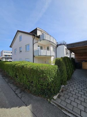 Kurzfristig bezugsfrei - 3-Familien-Reiheneckhaus mit Doppelcarport in 78464 Konstanz-Staad