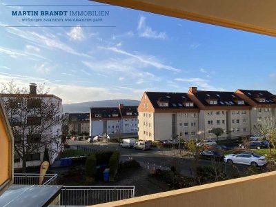 Sonniges 1 Zimmer Appartement mit Einbauküche und Balkon
mit traumhaften Blick auf Niedernhausen !!