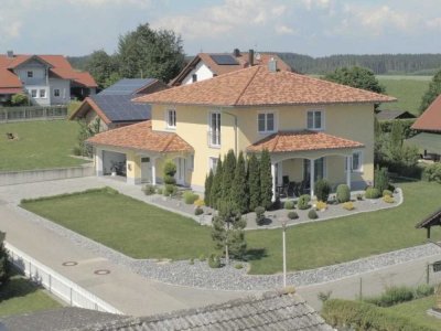 Einfamilien Haus im Toskana Stil, ruhige Lage