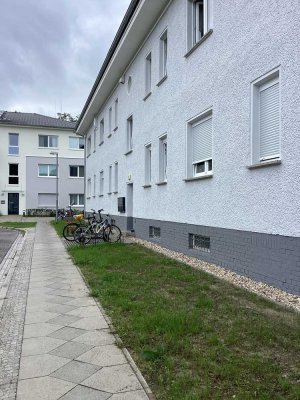 Helles individuelles Wohnen in einer 4-Zimmerwohnung mit WBS + 20