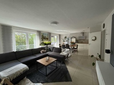 Moderne 3-Zimmer-Wohnung mit Balkon in Köln (Rath/Heumar)