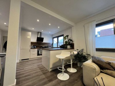 Moderne Wohnung mit großem Balkon und herrlicher Aussicht