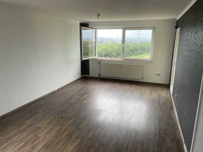 Ansprechende 3-Raum-Wohnung mit EBK und Balkon in St. Augustin