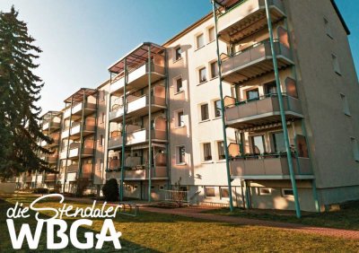 Schöne 2-Raum-Wohnung mit großem Balkon in Stendal Nord