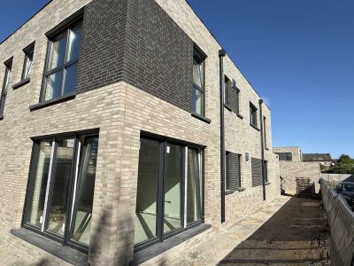 Exklusive Neubauwohnung mit Terrasse, Garage und hochwertiger Einbauküche in Viersen!