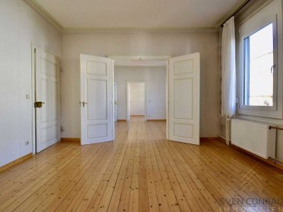 Viel Raum - hohe Decken! Attraktives Stadthaus in Idar-Oberstein