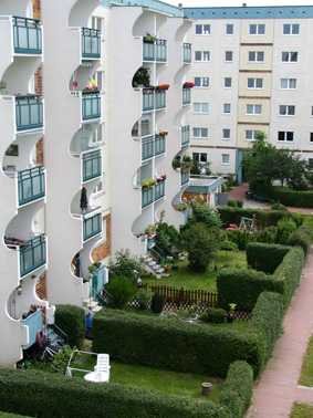 Helle 4-Raum-Wohnung mit Balkon in Berlin Hellersdorf – vermietet, provisionsfrei