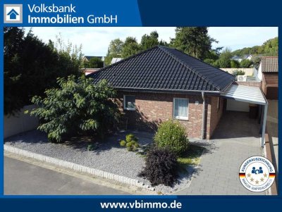 Freistehender Walmdachbungalow mit Garage – barrierefrei – gute Ausstattung