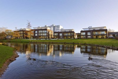 "Nierswelle" - Seniorengerechte u. barrierearme 2-Zimmer-Komfort-Whg. mit verglaster Loggia