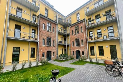 Schöne 2 Zimmer Wohnung mit Balkon