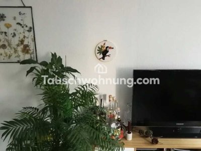 Tauschwohnung: Gut geschnittene 2-Z. -Whg. (Mediapark) gegen größere Whg.