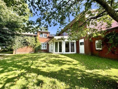 Charmantes Bauernhaus in Hennstedt, Eidernähe mit 2 Wohnungen, Halle und weitläufigem Grundstück