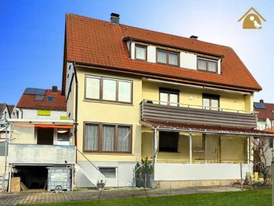 modernisiertes 2-3 Familienhaus mit 3 Garagen und großem Garten