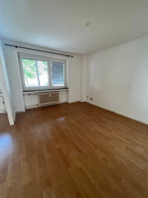 Freundliche,  2-Zimmer-EG-Wohnung zur Miete in Duisburg