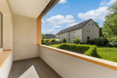 Hochwertig sanierte Wohnung mit Einbauküche und Balkon