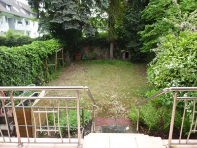GARTENTERRASENWOHNUNG IN VOLMERSWERTH SANIERTES DUSCHBAD LAMINAT EINBAUKÜCHE MÖGLICH ABSOLUT RUHIG
