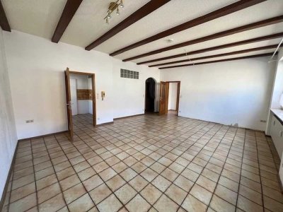 Große EG-Wohnung (2 ZKB WC) in Busenberg