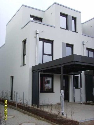 Kirchrode - Modernes Reihenendhaus zu vermieten – KfW 70 – Provisionsfrei