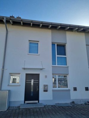 Großes Reihenmittelhaus in Rosenheim - sofort beziehbar