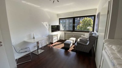 MAKLERFREI Vollständig saniertes, möbliertes Apartment in Düsseldorf Heerdt