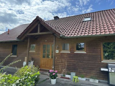Gepflegtes 5-Zimmer-Haus mit EBK in Hardegsen