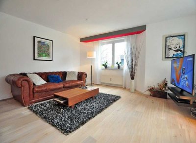 Helle 2-Zimmer Wohnung mit EB-Küche + Balkon in Köln-Raderthal