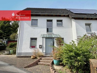 Charmante Doppelhaushälfte in gefragter Lage von Gummersbach-Vollmerhausen!