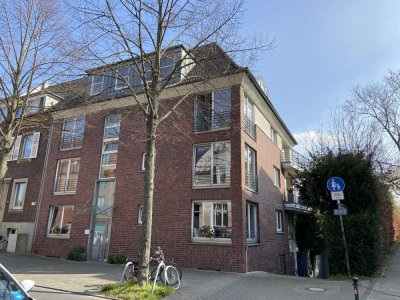 2-Zimmer-Wohnung mit Balkon, Einbauküche und Tiefgaragenstellplatz