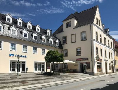 Individuelle 2-Raumwohnung im Dachgeschoss