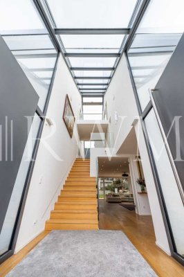 Exklusives Architekten-Haus in exponierter Lage am Killesberg mit lichtdurchflutetem Raumkonzept