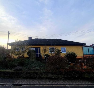 Einfamilienhaus mit Garten