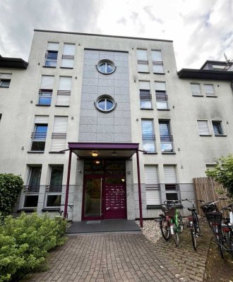 NEU saniertes  1-Zimmer-Apartment voll möbliert in Düsseldorf-Unterrath