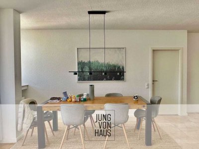 Jung von Haus | Sanierte & Stilvolle Wohnung mit 3 Balkonen im Nordend – inkl. Aufzug & Stellplatz
