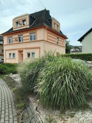 Schöne,freistehende Immobilie mit 3 Wohneinheiten in ruhiger Wohnlage von Spiesen - Elversberg zu ve