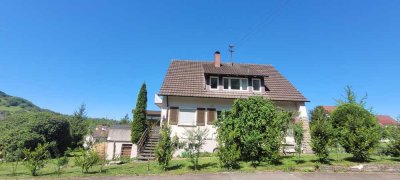 In TRAUMLAGE modernisiertes Einfamilienhaus mit EBK in Metzingen