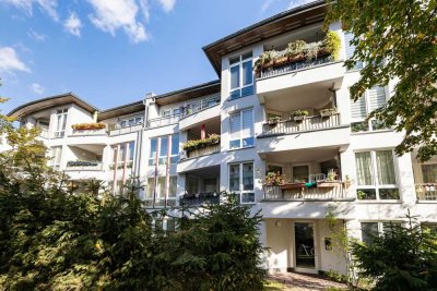 Kapitalanlage 2,98 % Rendite nahe BER und WISTA! Vermietete 3-Zimmerwohnung mit Westbalkon!
