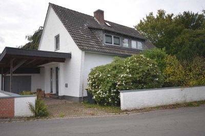 Freistehendes Familiendomizil in Kaarst- Driesch | Große Sonnen- Terrasse | Herrlicher Garten